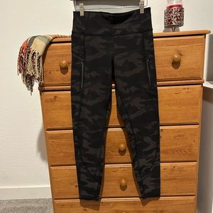 Athleta Rainier Reflective Tight Legging